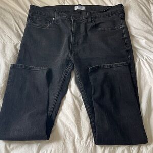Levi's Men's Black Straight Jeans